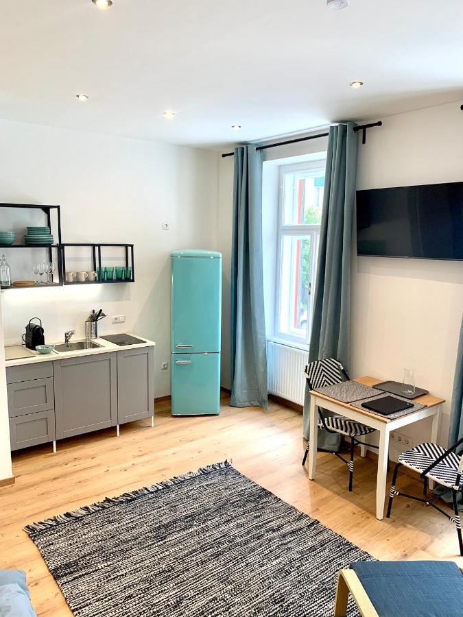 Vintage Chic Studio - By Nahuen Suites Γκρατς Εξωτερικό φωτογραφία